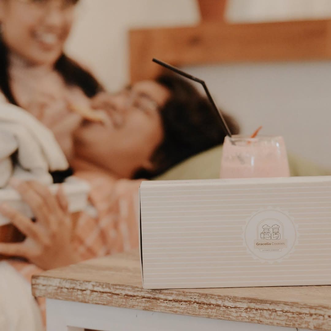 POV cookies lifestyle